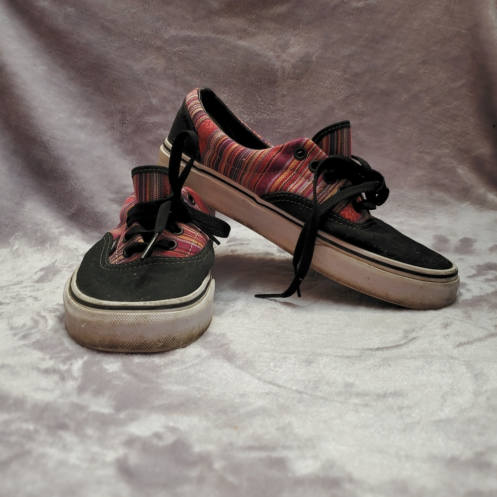 Vans | Black Sneakers
